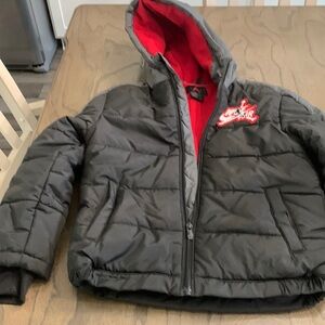 Jordan Youth Size Small Puffer Winter Jacket